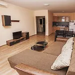 Anthony Complex Lejlighedshotel 3*