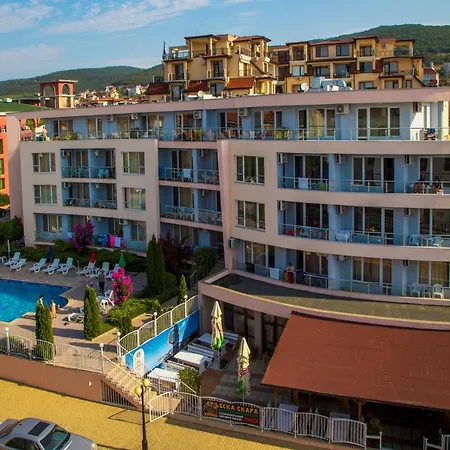 Anthony Complex سفيتي فلاس