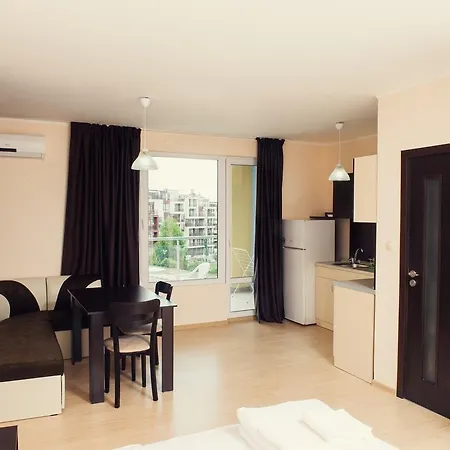 Anthony Complex Ξενοδοχείο με διαμερίσματα 3*