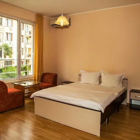 Ξενοδοχείο με διαμερίσματα Anthony Complex